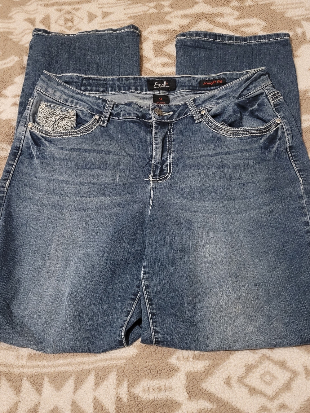 Earl Jeans Women's Straight Leg Denim in Light Blue with Embroidered Pocket